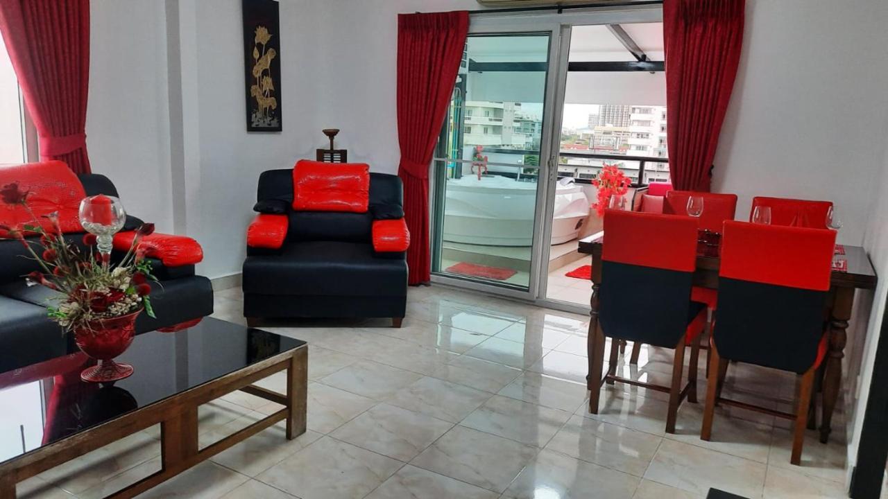 Happy Beach Jomtien Guesthouse Exterior photo